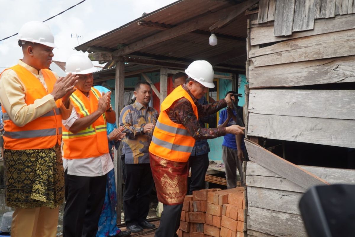 Program rehabilitasi rumah tak layak huni dilakukan di Kabupaten Langkat