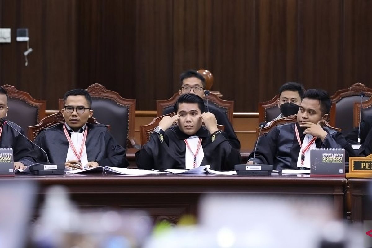 Syarat usia calon kepala daerah digugat mahasiswa di MK