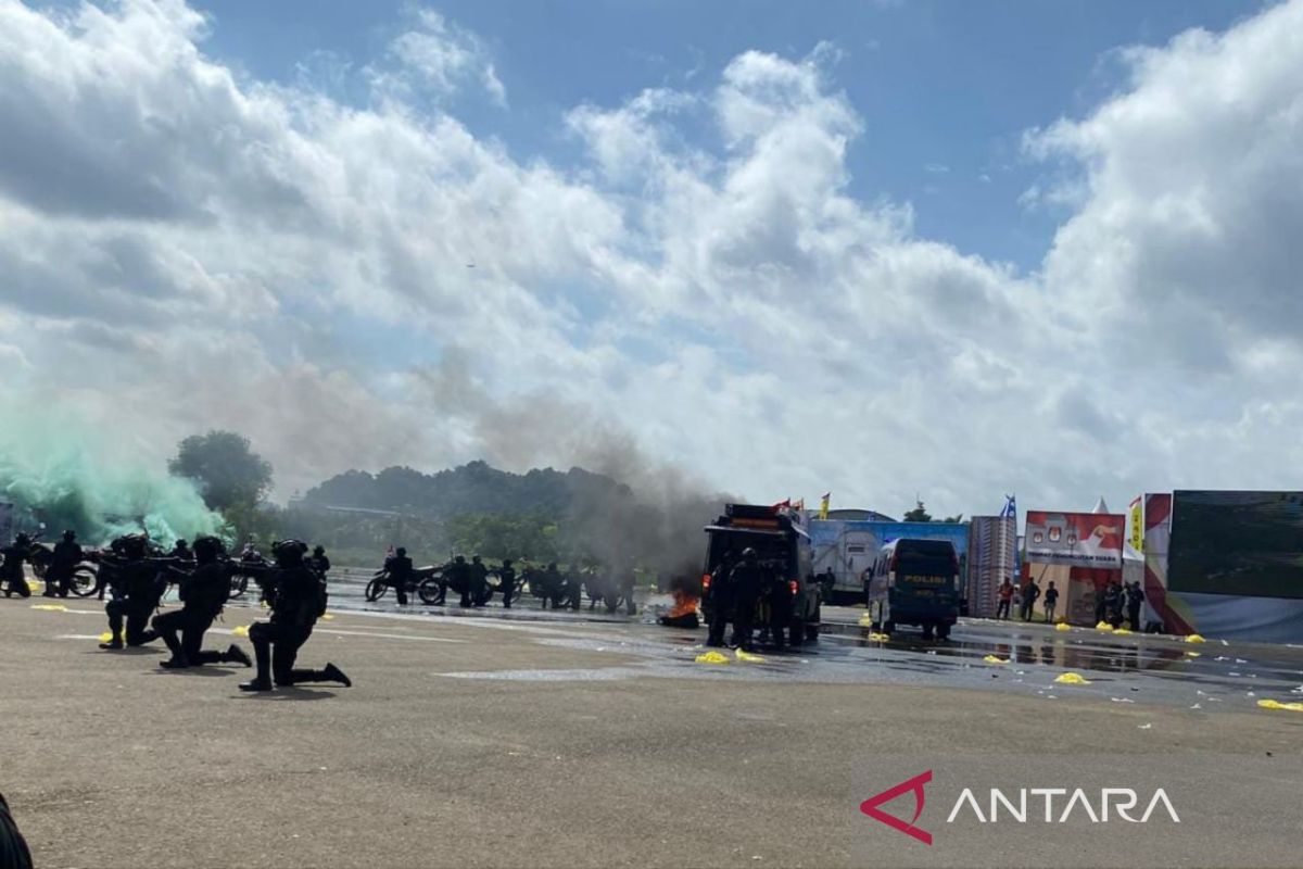 Polda Kaltim antisipasi gangguan keamanan pilkada  melalui Sispamkota