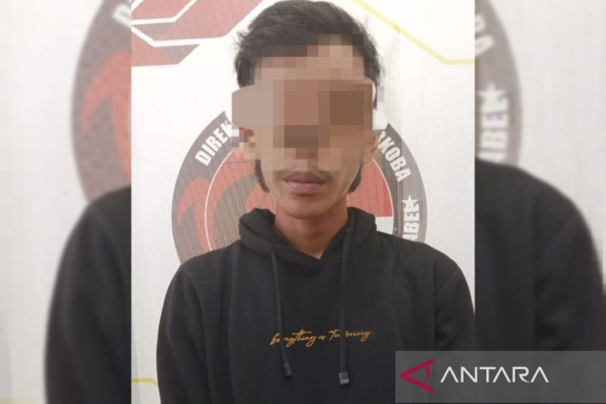 Polisi tangkap seorang pemuda di Pangkalpinang miliki 4 paket sabu