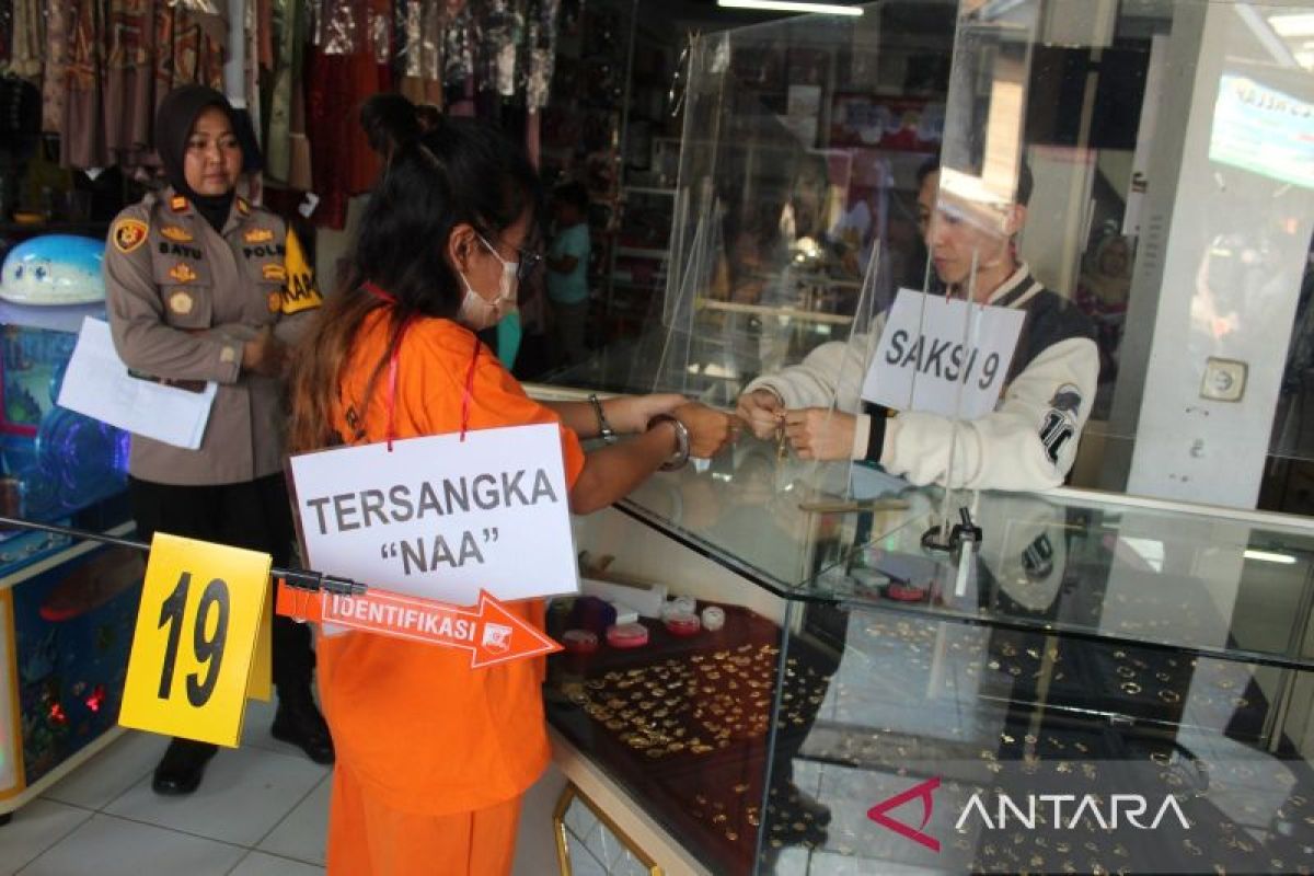 Puluhan personel amankan rekonstruksi kasus pembunuhan berencana di Sukabumi