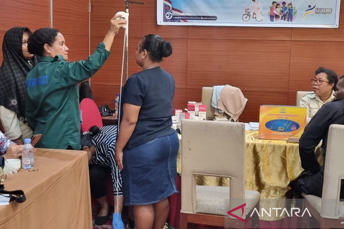 BKKBN Papua Barat lakukan konseling calon pengantin untuk cegah stunting