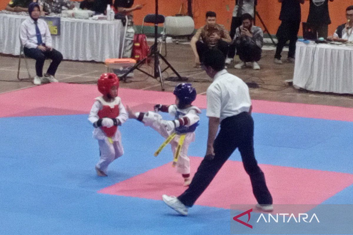 Turnamen taekwondo ajang pencarian bibit atlet