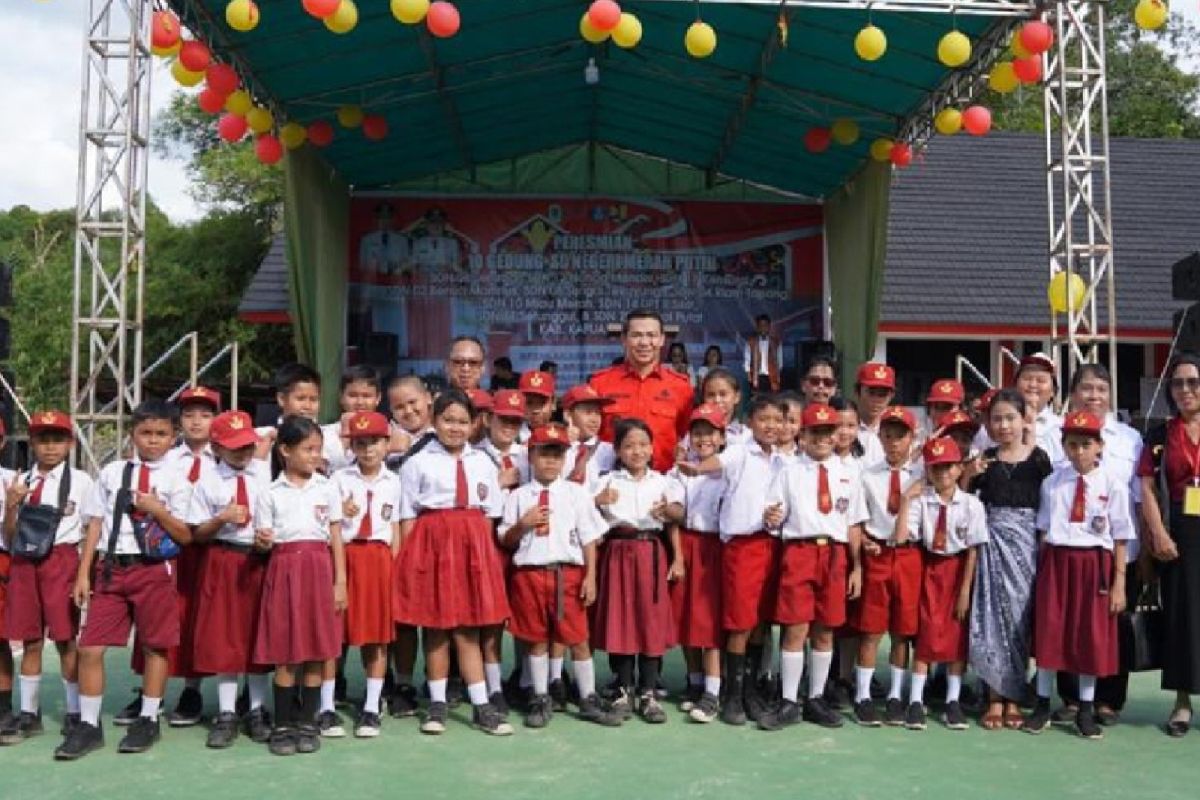 Kapuas Hulu atasi kekurangan guru lewat pengangkatan PPPK