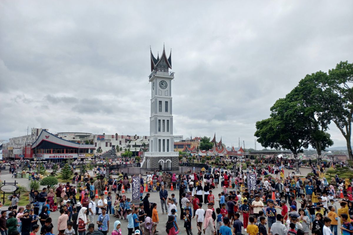 Pariwisata Bukittinggi kembali ramai dikunjungi awal Juli 2024