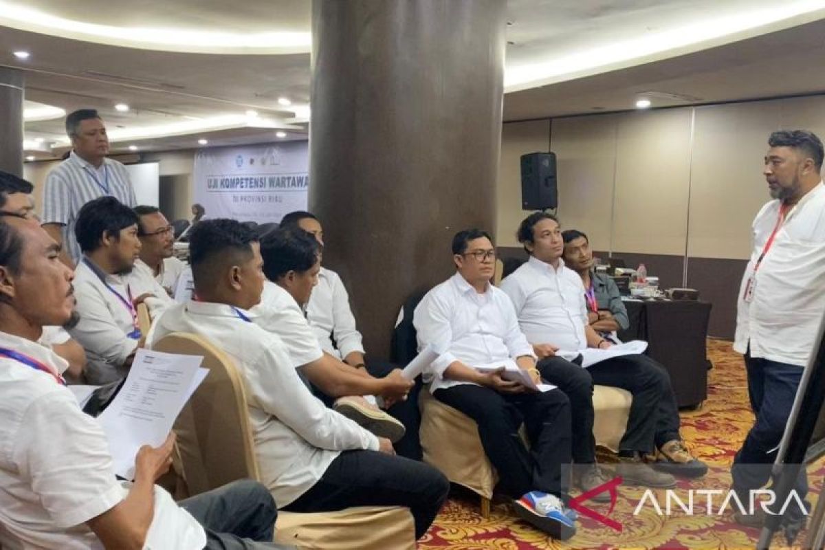 12 anggota PFI dinyatakan lulus uji kompetensi di Pekanbaru