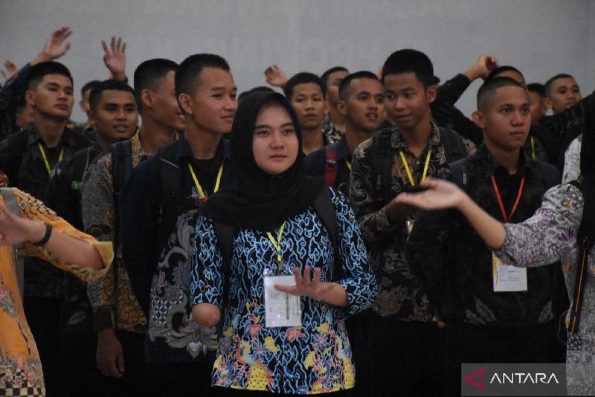 Nur Fatia Azzahra disabilitas asal Bangka lolos pendidikan Bintara Polri Tahun 2024