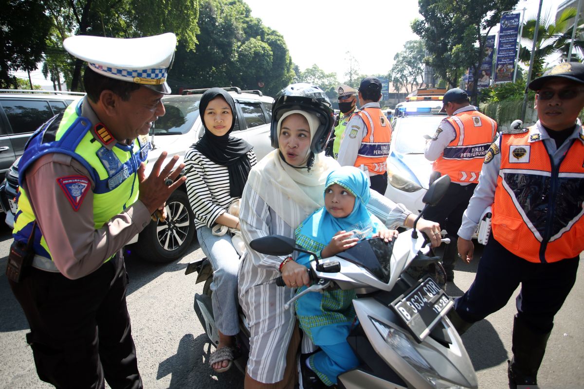 SIM Keliling tersedia di lima lokasi di Jakarta