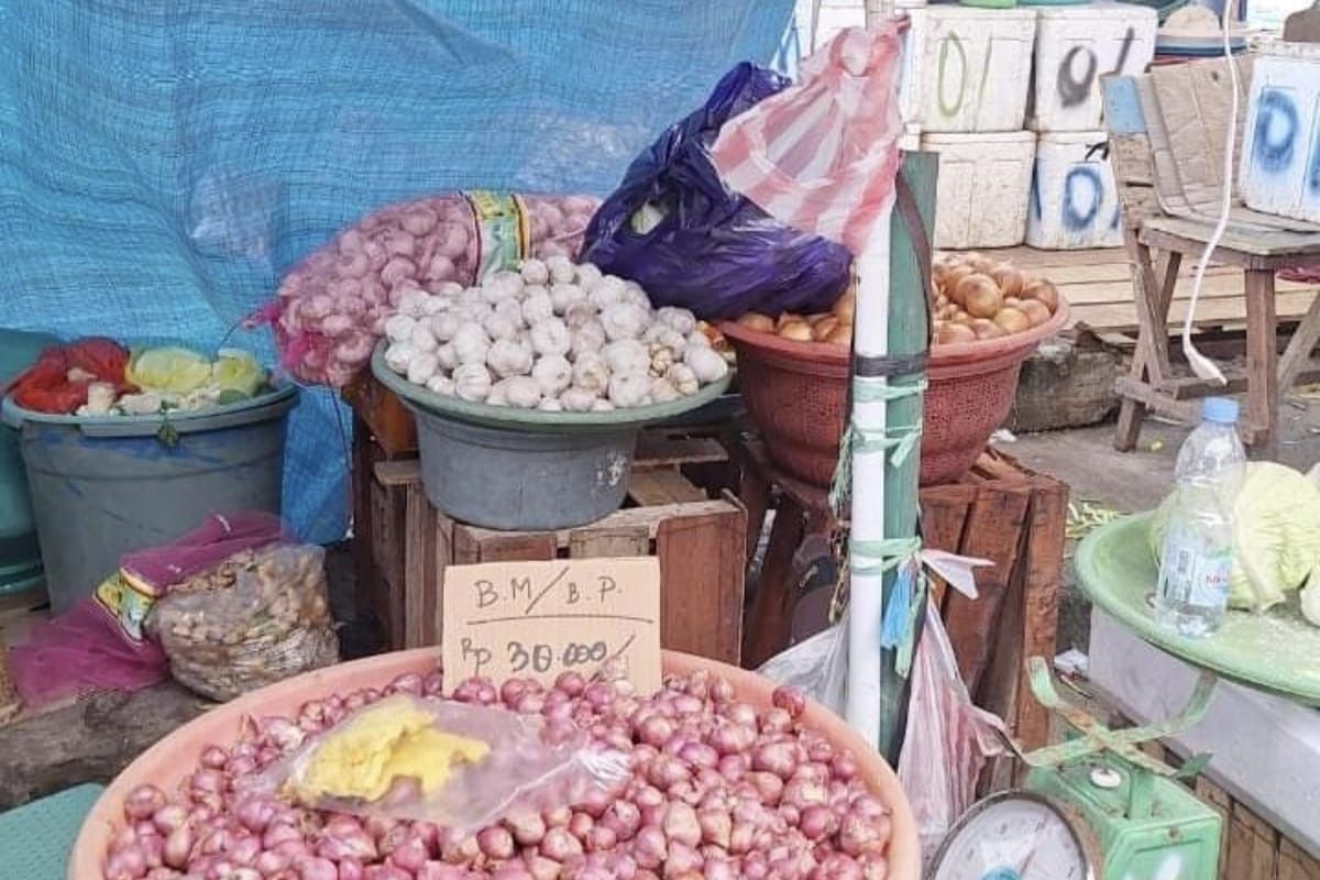 Pemkot Ambon subsidi harga bawang upaya kendalikan inflasi