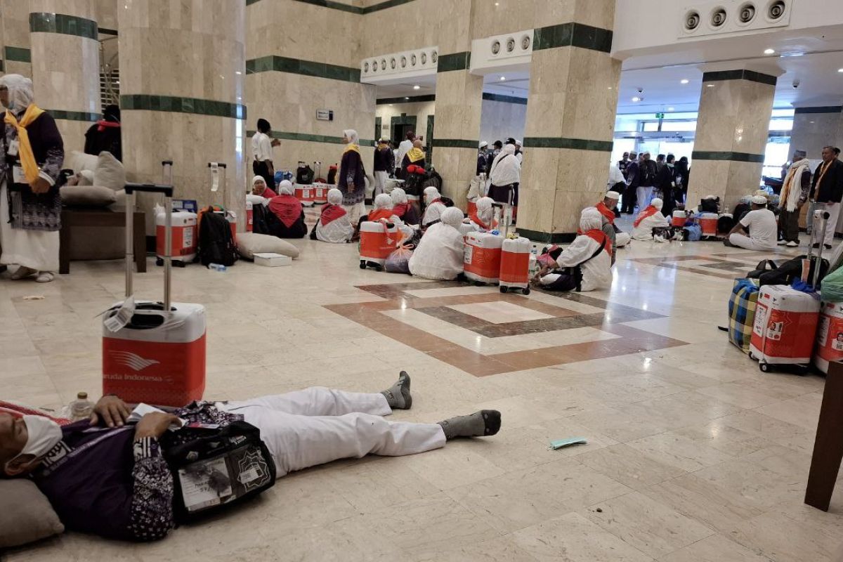 Jamaah haji UPG-31 Debarkasi Makassar gagal pulang imbas pesawat Garuda alami kendala