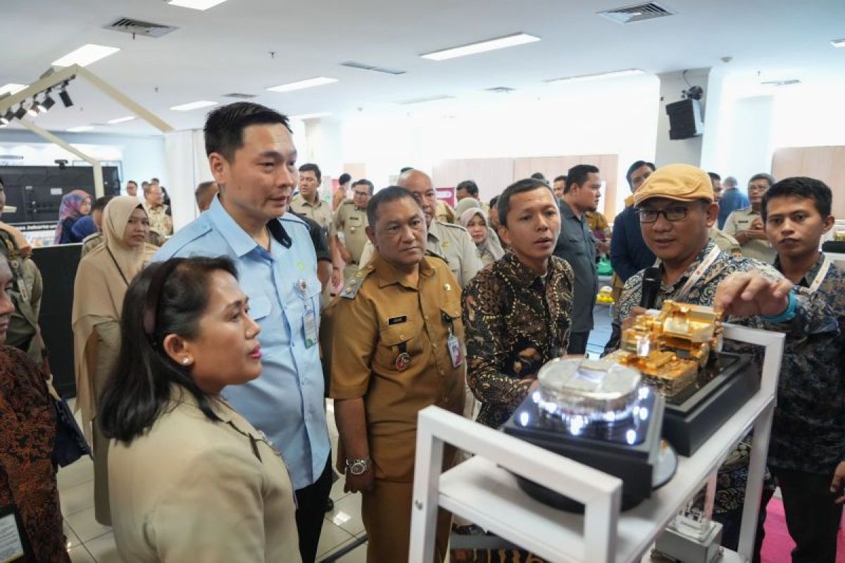 Pelaksana proyek pembangunan diajak gunakan produk dalam negeri