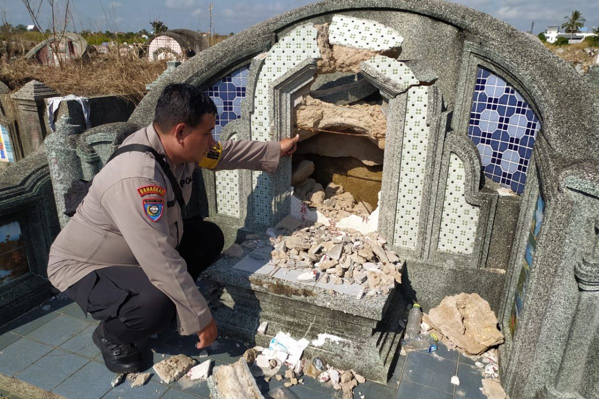 Polisi selidiki perusakan 14 makam etnis Tionghoa di Kubu Raya Kalbar