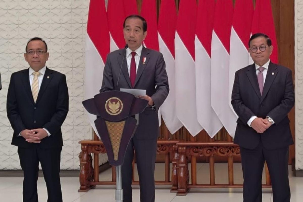 Joko Widodo enggan komentari kader NU yang bertemu Presiden Israel