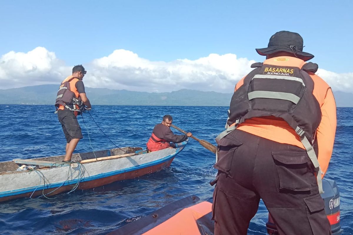 Tim SAR gabungan temukan nelayan yang kecelakaan kapal di Muna