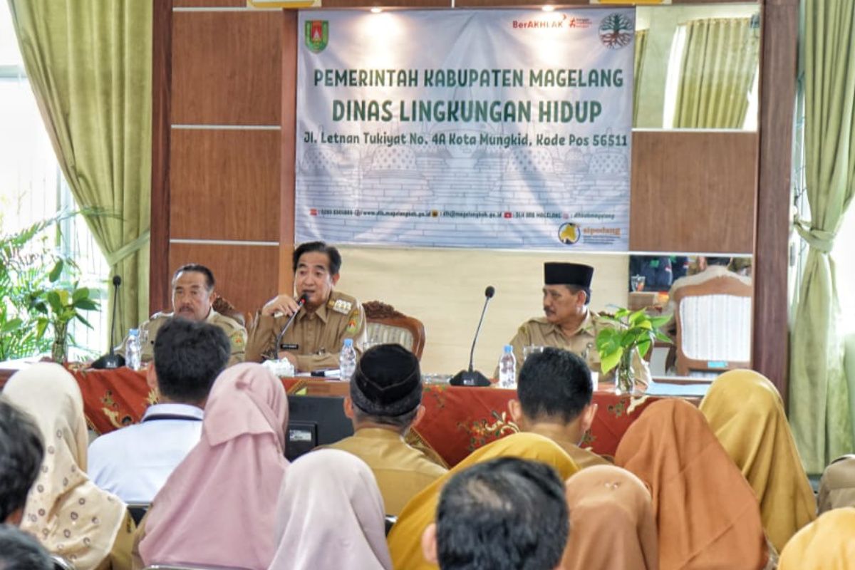 Penjabat  Bupati Magelang pacu kinerja Dinas Lingkungan Hidup