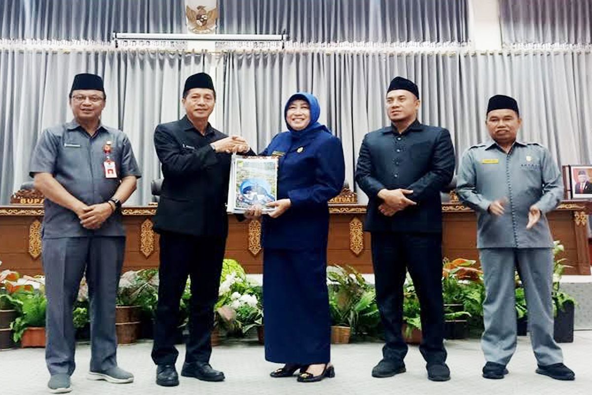 Pj Bupati Barito Utara sampaikan rancangan KUA dan PPAS 2025