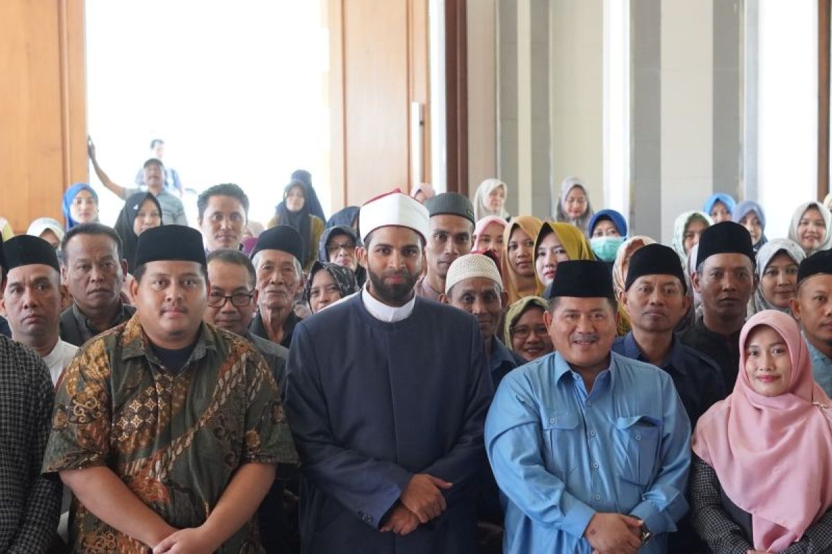 Syekh Ahmad Abdul asal Mesir mengabdi di Ponpes Al-Fatimah Bojonegoro