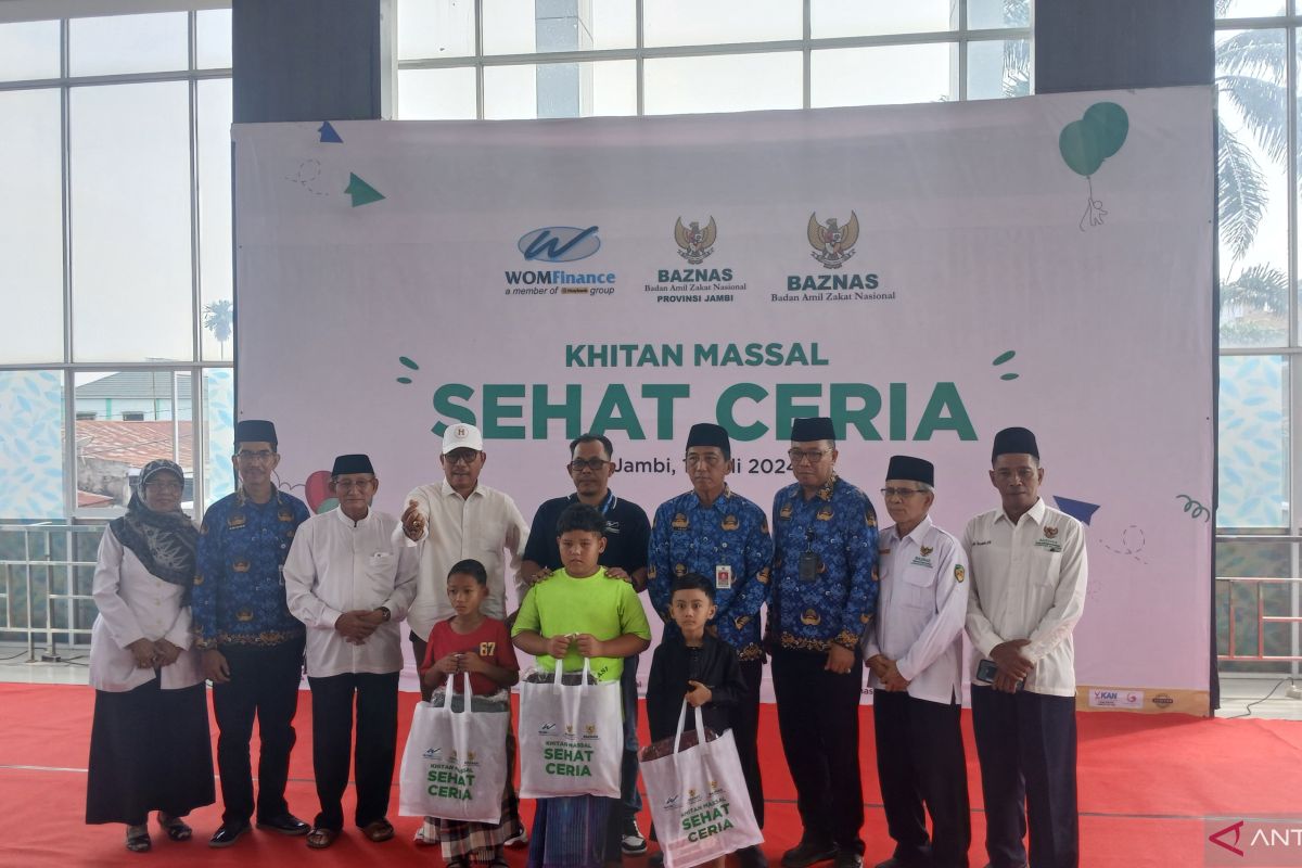 Baznas dan WOM Finance gelar sunat massal di Jambi