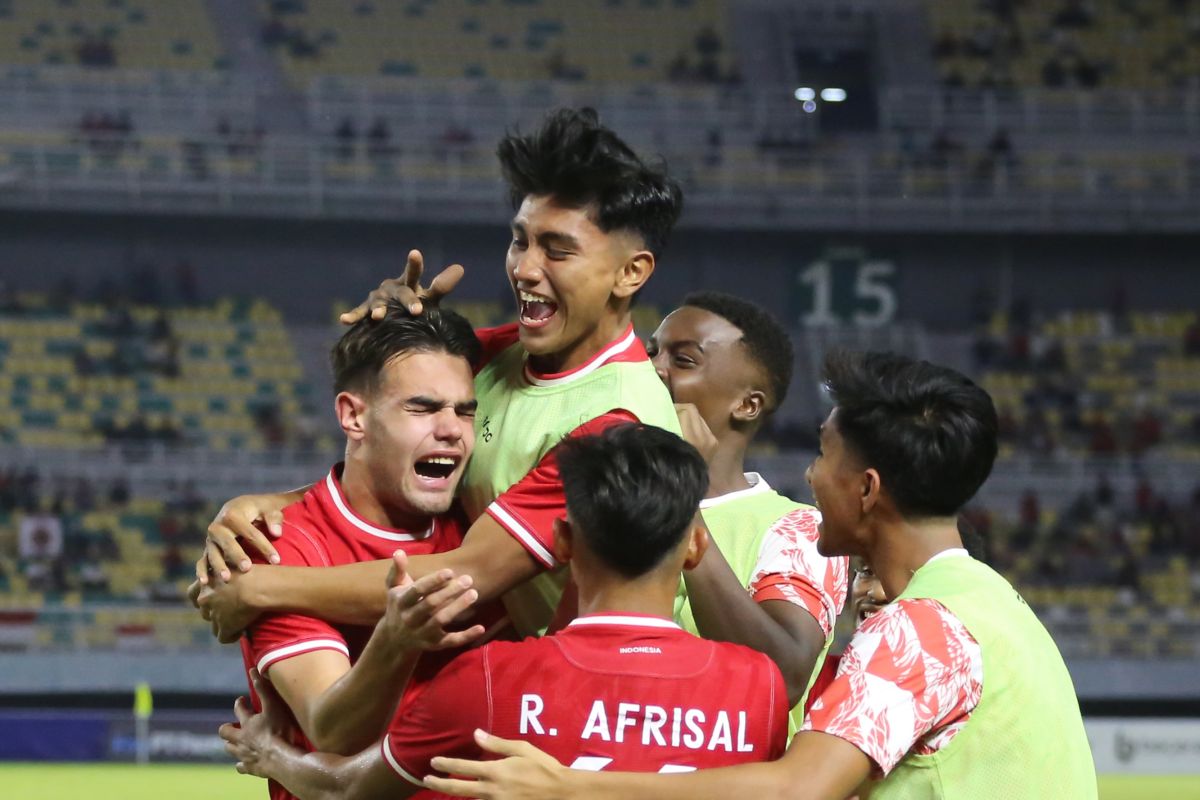 Piala AFF U-19 - Timnas Indonesia gunduli Filipina 6-0