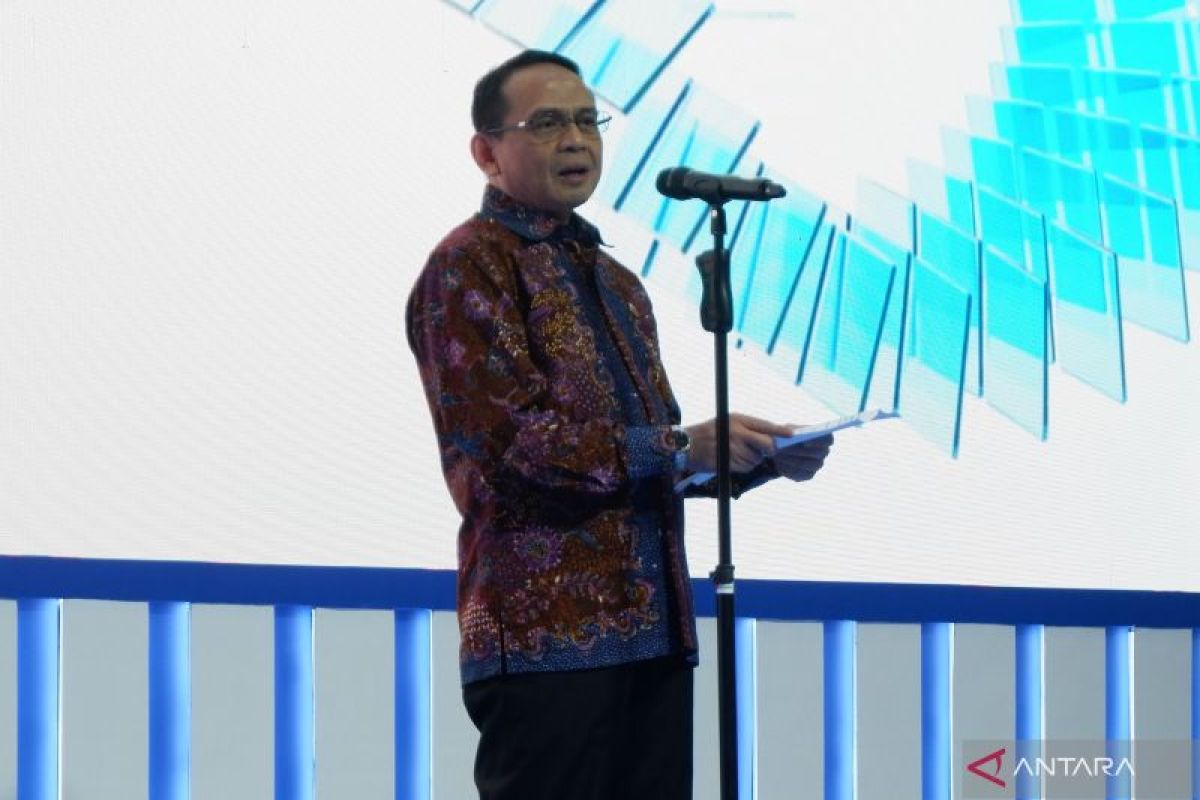 OJK sebut penetrasi pembiayaan kendaraan listrik capai 8,2 persen