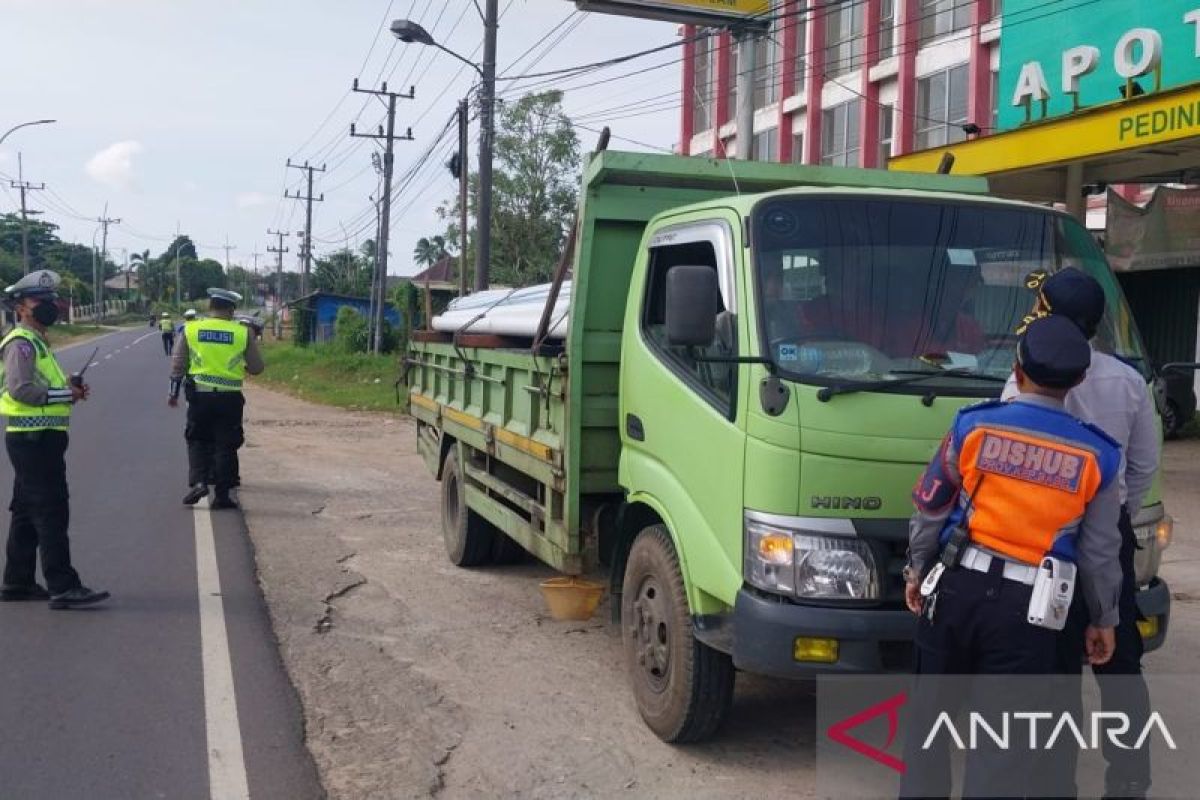 Hari ketiga OPM 2024, Polda Babel sebut pelanggaran kelengkapan surat mendominasi