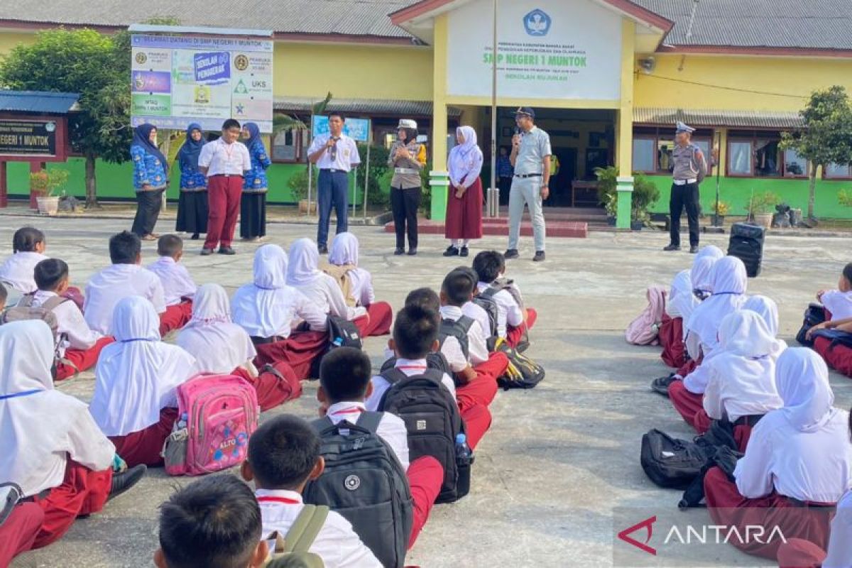 Polisi Bangka Barat tingkatkan kesadaran berlalu lintas sejak dini