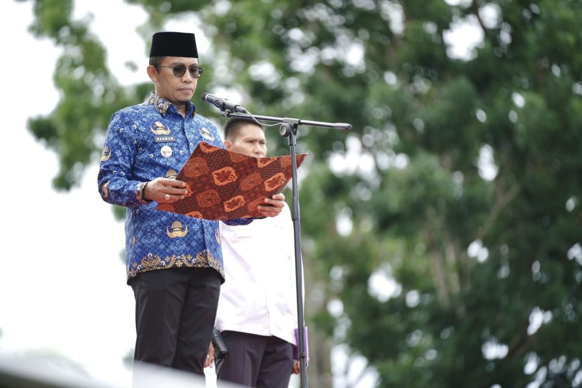 Pj Wali Kota Baubau ajak ASN sebar informasi positif jelang pilkada 2024