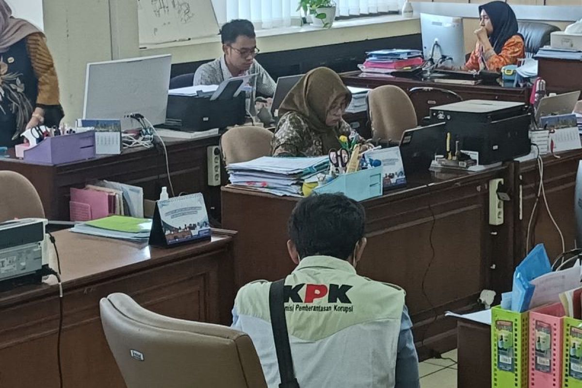 Pemkot Semarang pastikan pelayanan publik tetap normal pascapenggeledahan  KPK - Berita Terkini Jawa Tengah