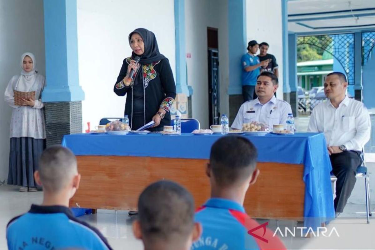 Pemkab Nagan Raya latih 72 siswa jadi Paskibraka untuk HUT RI