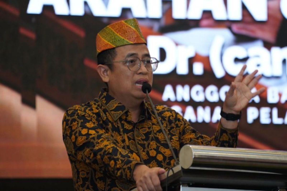 Bawaslu minta jajaran tangani pelanggaran pilkada secara profesional