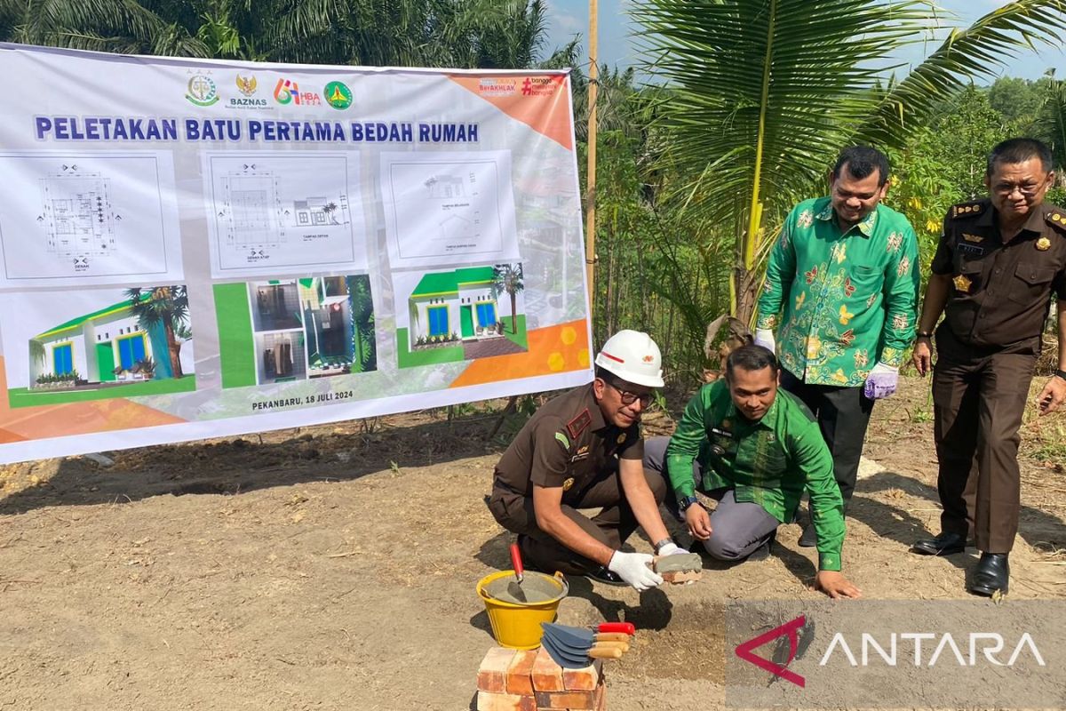 Pria di Pekanbaru ini akhirnya miliki rumah sendiri