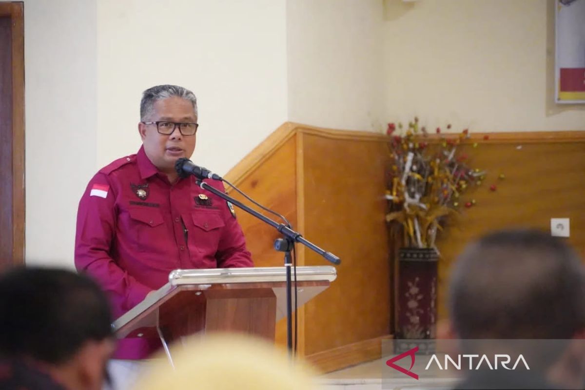 Pemkab Solok Selatan dorong masyarakat gunakan IKD