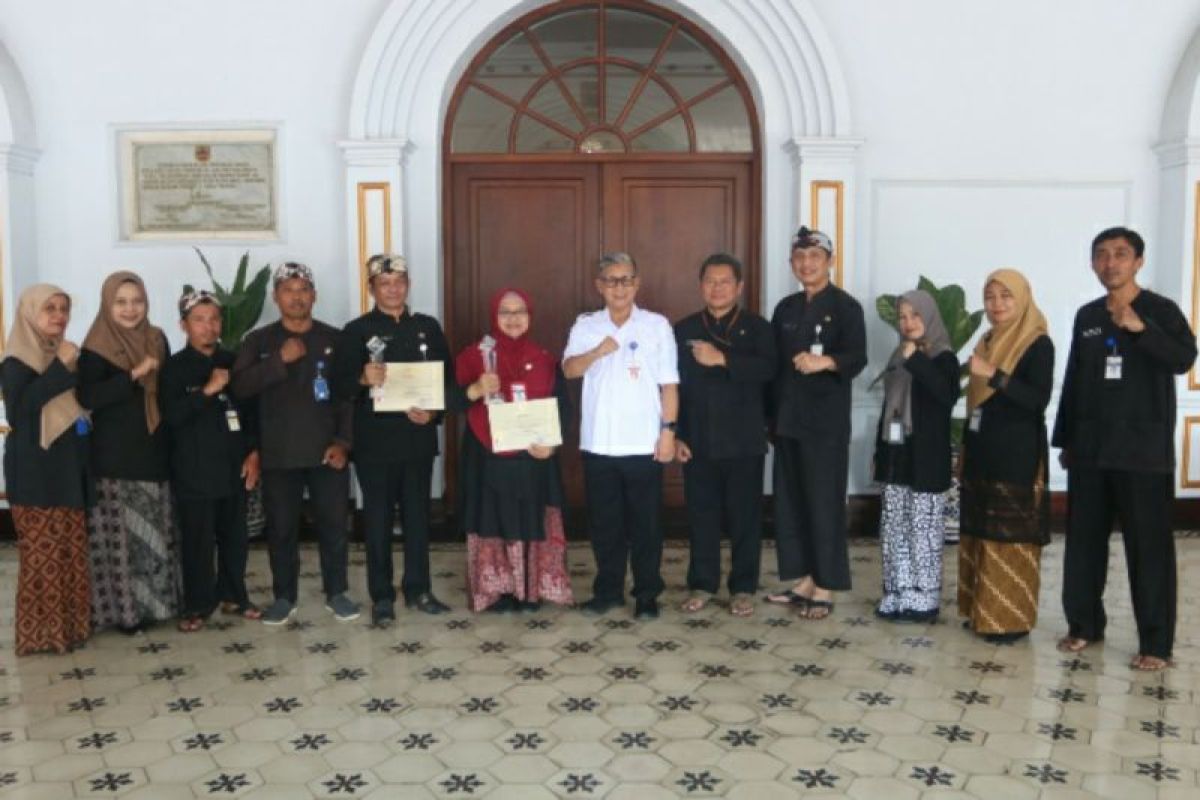 Dadang minta Pupuk BLT dan Tongkat Mantili dipasarkan luas