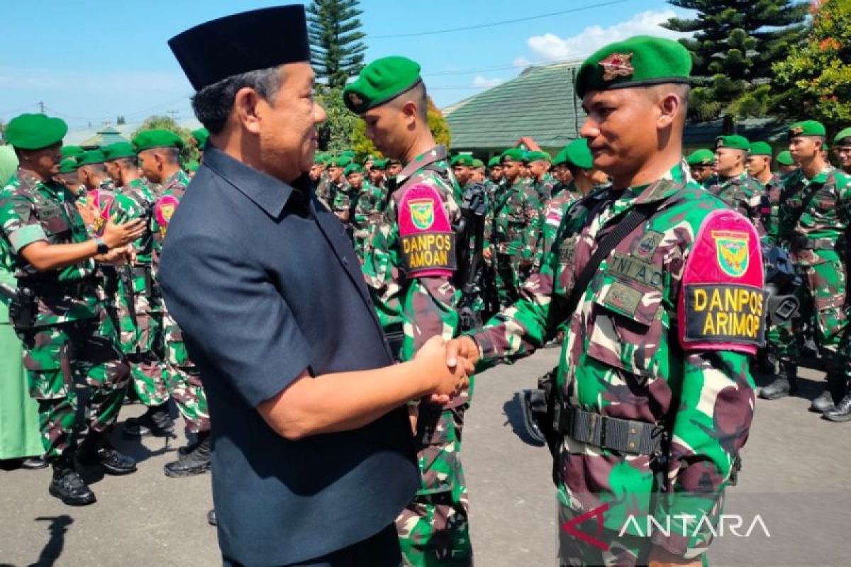 Sebanyak 450 Prajurit Tni Yonif 144 Curup Jaga Perbatasan Di Papua Antara News