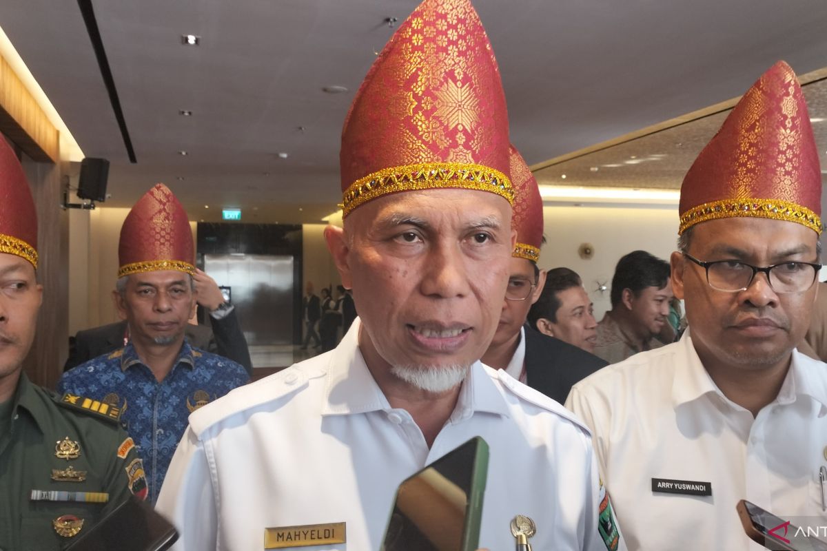 Gubernur Sumbar optimis kemiskinan ekstrem teratasi pada akhir 2024