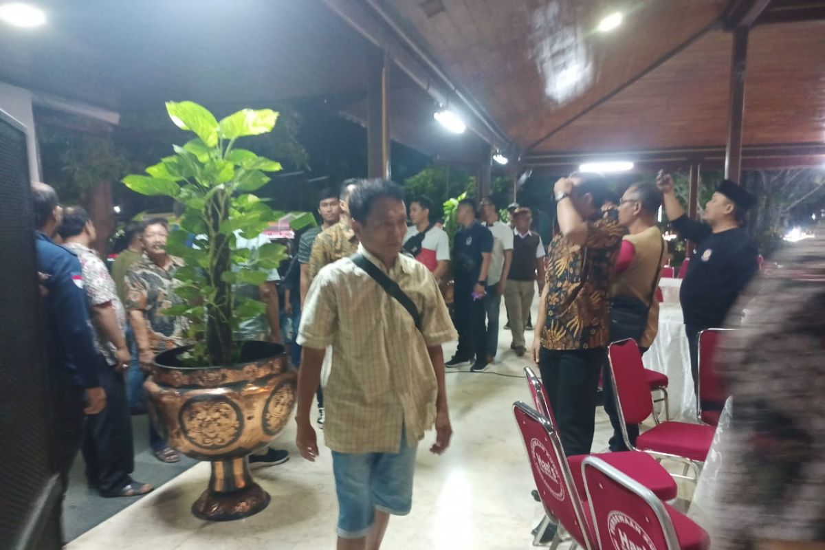 11 PMI Tulungagung dan Trenggalek dipulangkan dengan selamat