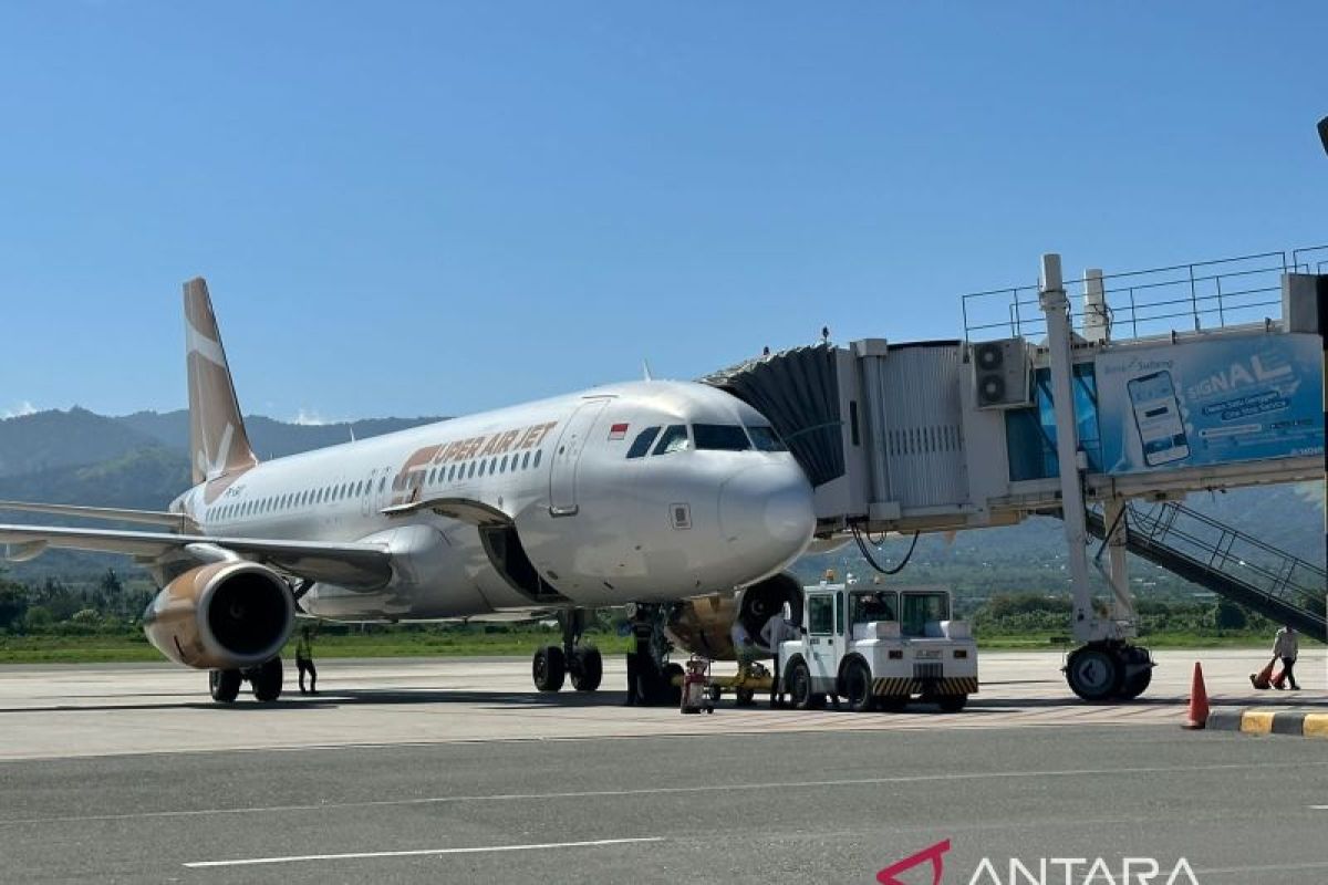 Bandara Mutiara: Rute penerbangan baru Palu-Surabaya muai beroperasi