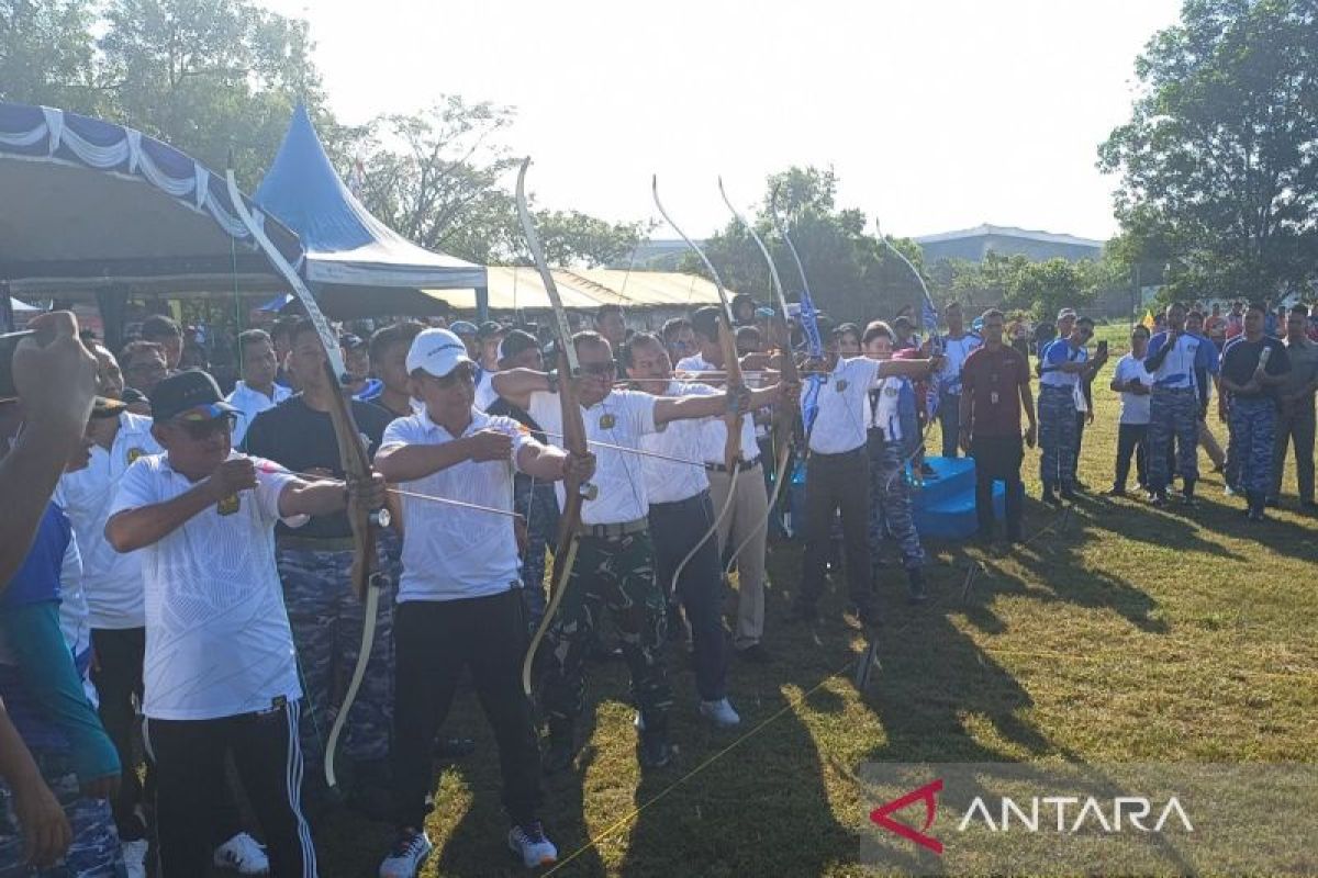 248 pemanah ikuti Danlanud Sjamsudin Noor Archery Cup 2024