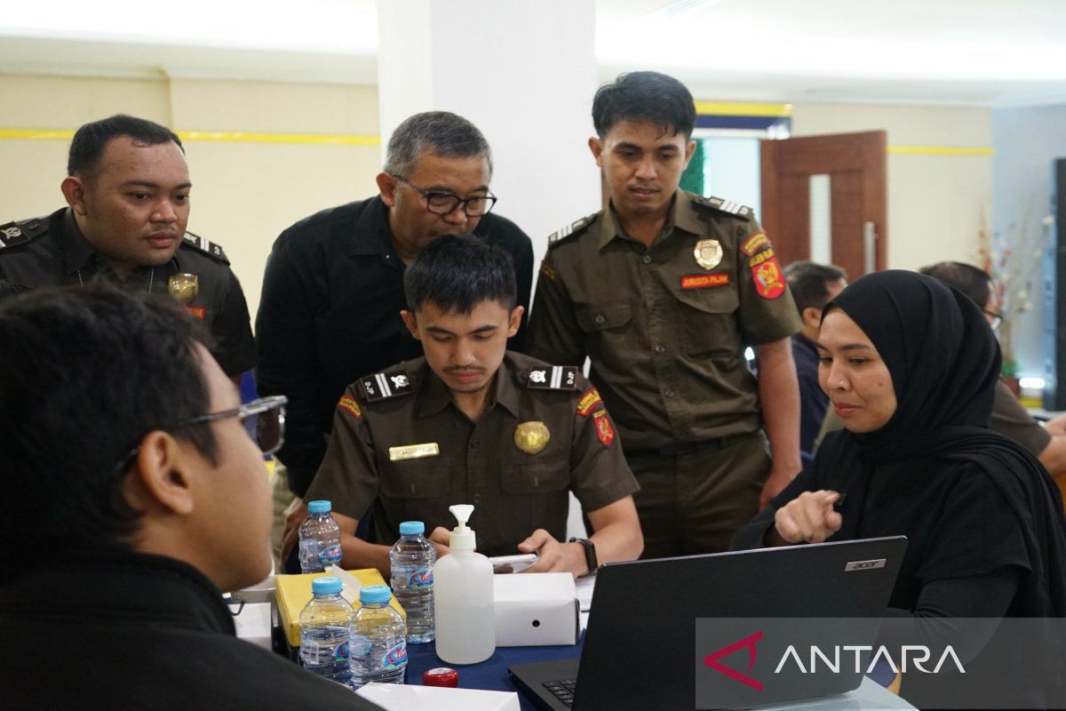 Kanwil DJP Kalselteng melelang 26 aset sitaan Rp24,7 miliar