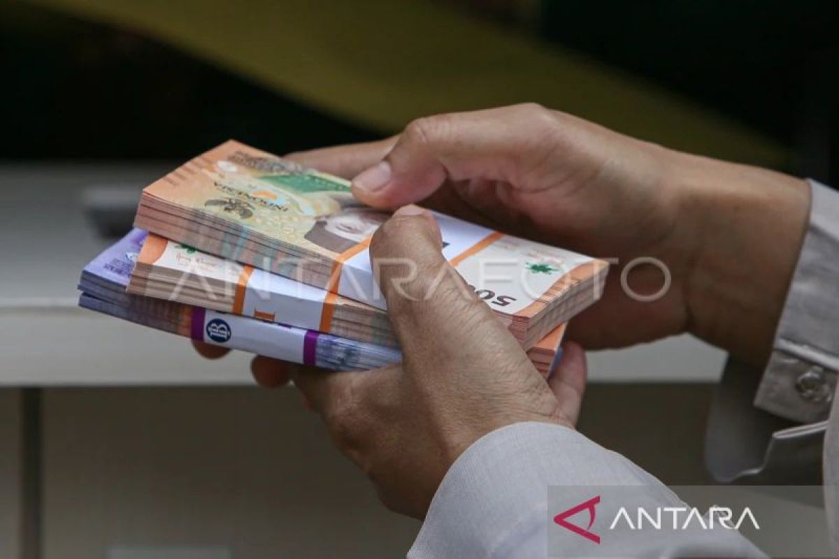 Turun 29 poin, rupiah jadi Rp16.310 per dolar AS