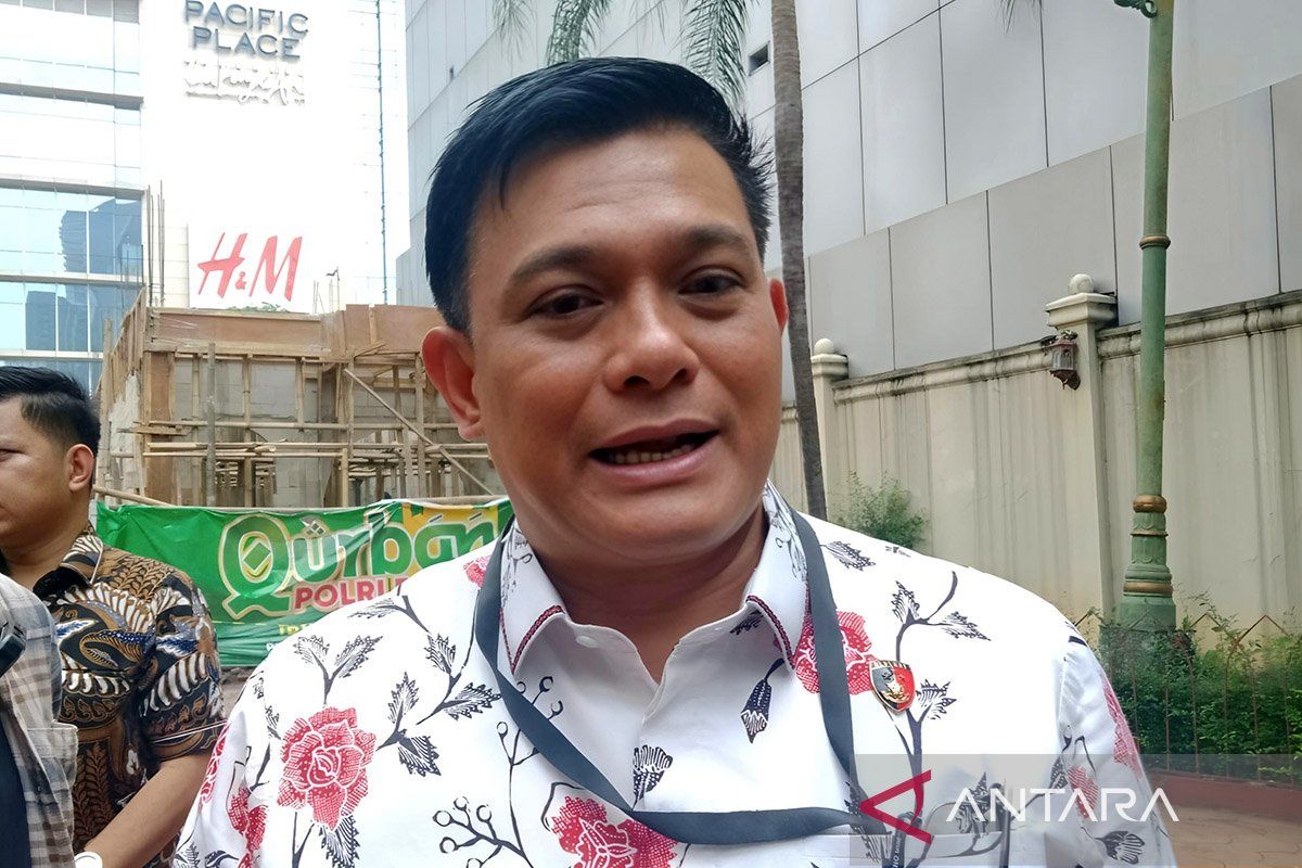 Kriminal kemarin, pelaporan Awkarin hingga investigasi video asusila