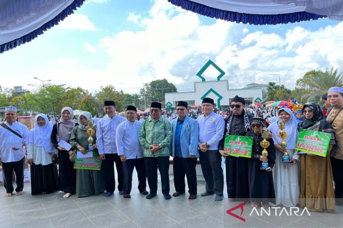 Ribuan peserta ramaikan Pawai Akbar Muharam di Murung Raya