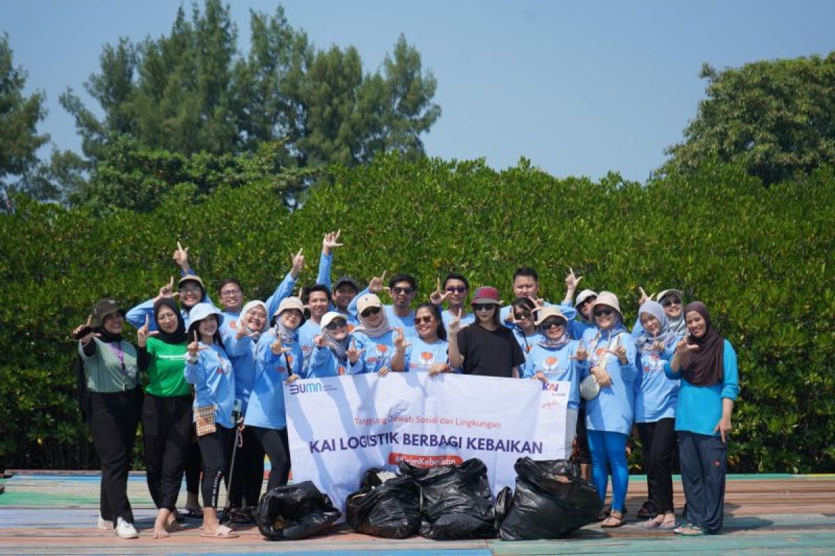 KAI Logistik gelar kegiatan peduli lingkungan