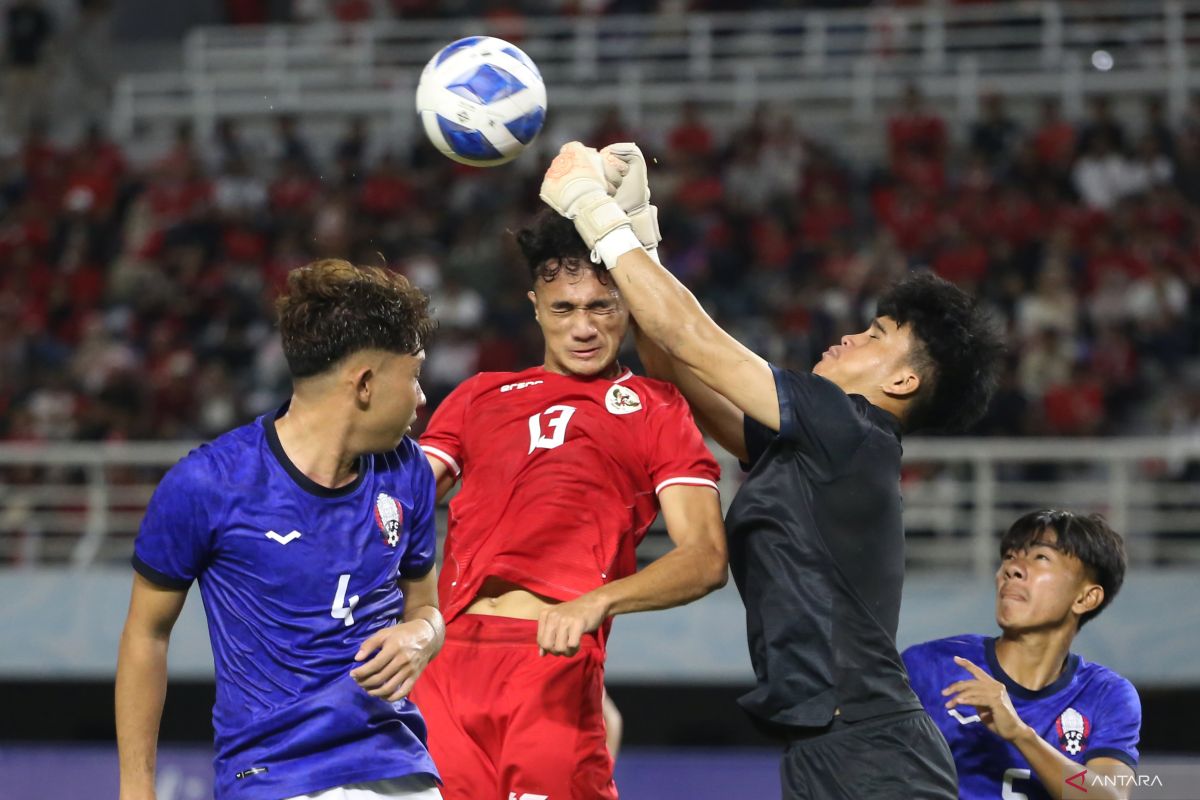 Pelatih Kamboja akui kewalahan dengan taktik bola mati Indonesia