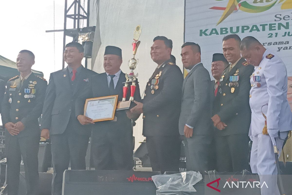 Kualuhhulu raih kecamatan terbaik di Labura