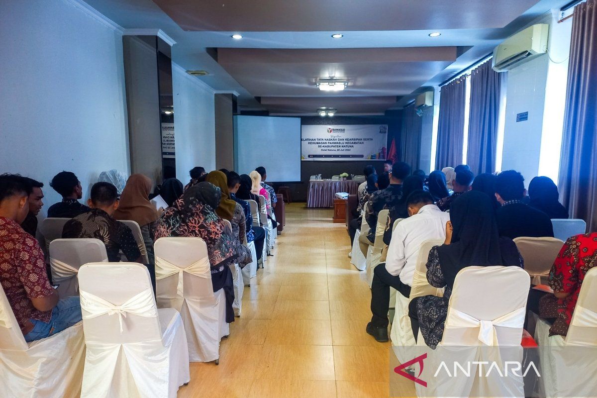 Bawaslu Natuna beri pelatihan tata naskah