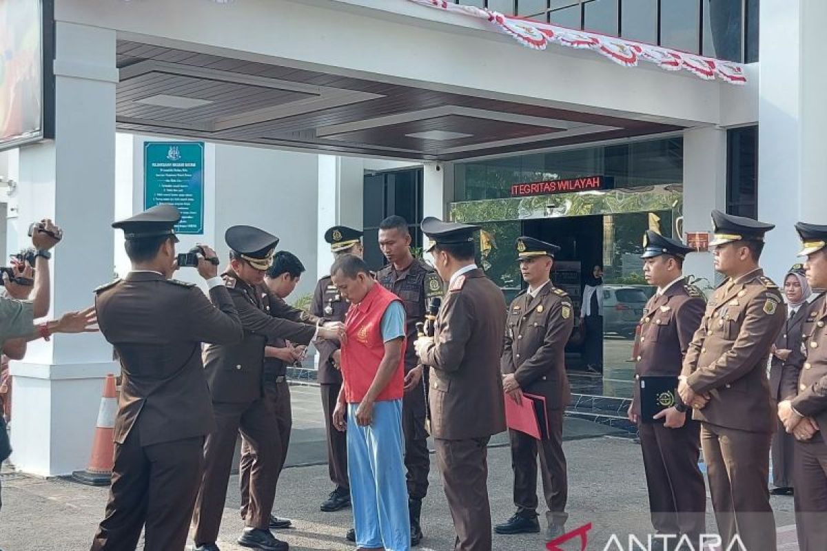 Kejari Batam bebaskan buruh bangunan dari tuntutan