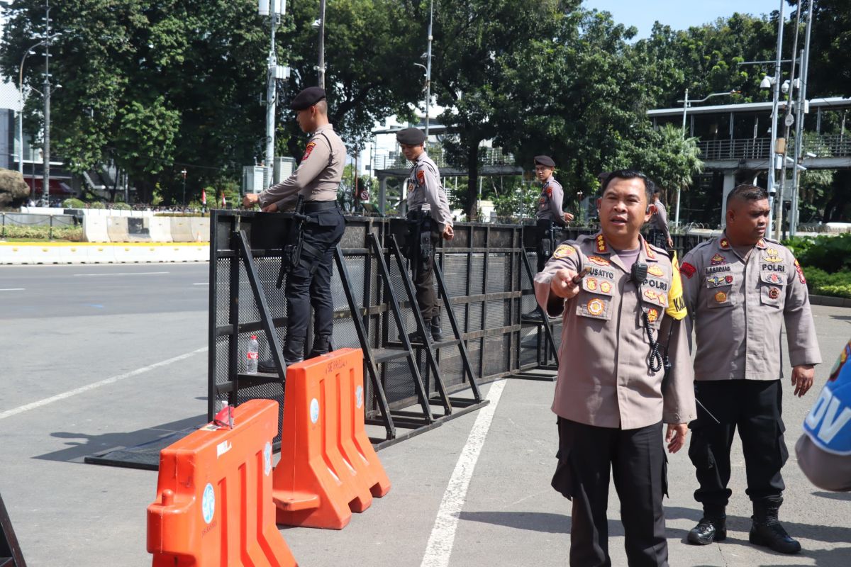 1.231 personel polisi kawal aksi BEM SI di Patung Kuda hingga Istana