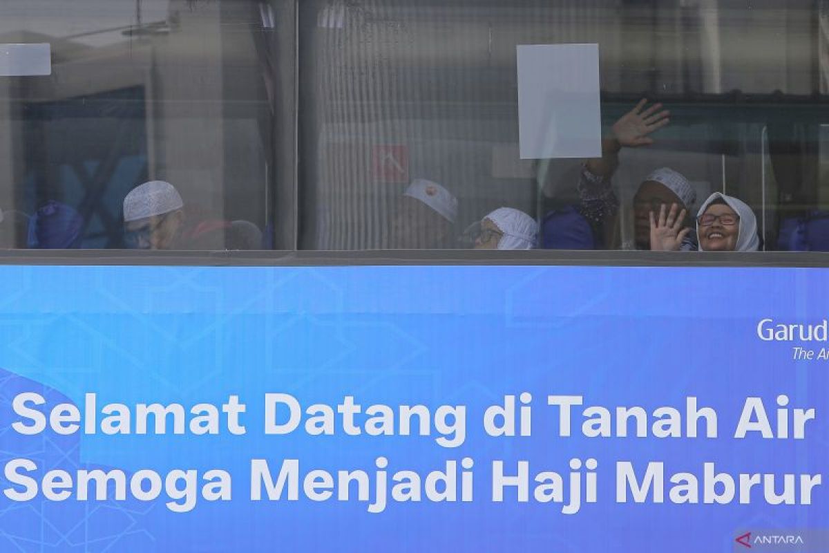 FOTO - Kedatangan kloter terakhir jamaah haji Aceh