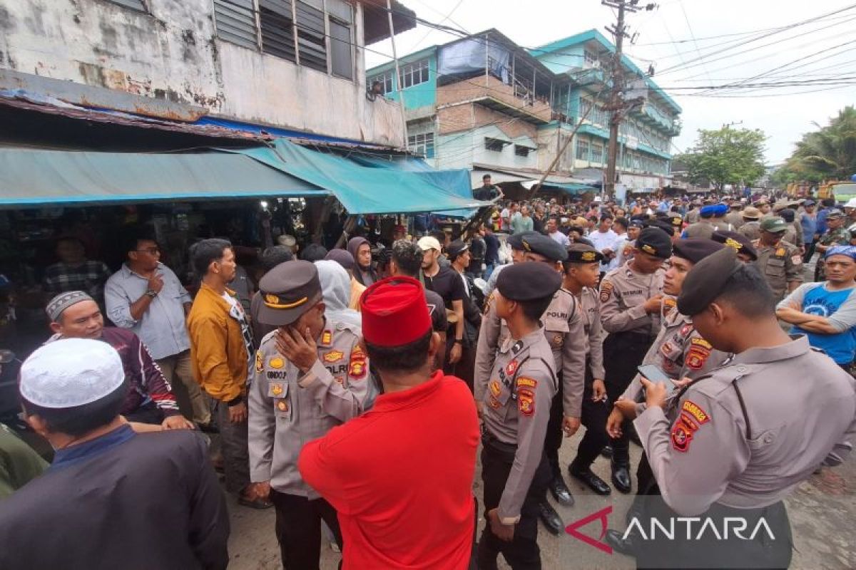 Pemkot Balikpapan tertibkan PKL Pasar Pandansari